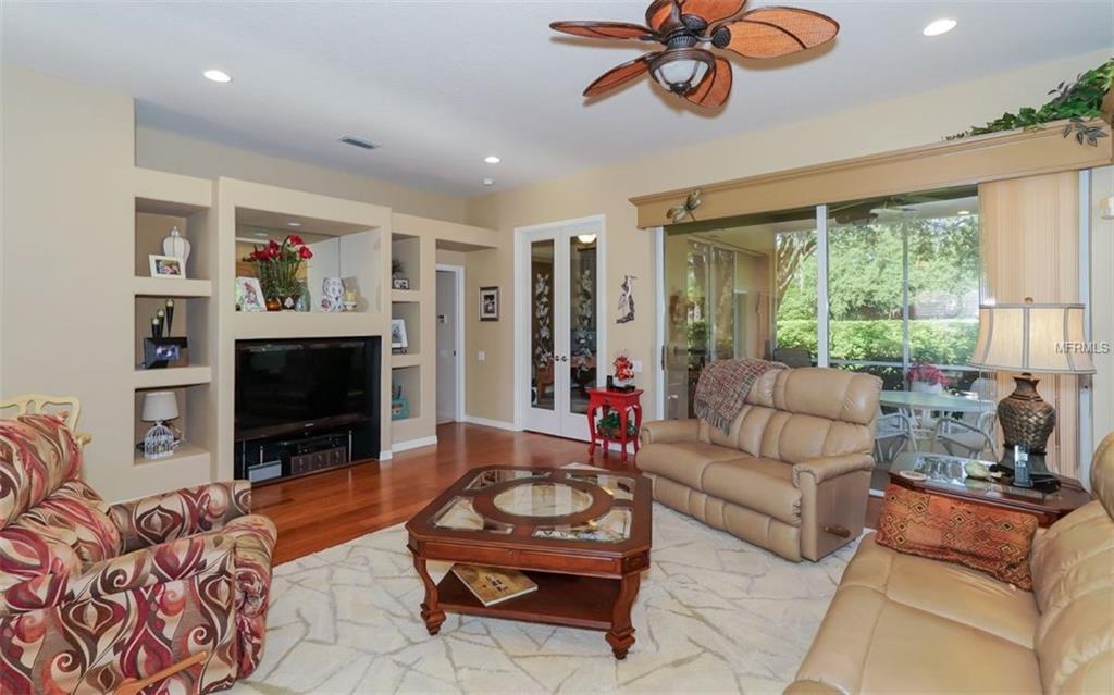 7157 DREWRYS BLUFF, BRADENTON, Florida 34203, 2 Bedrooms Bedrooms, 6 Rooms Rooms,2 BathroomsBathrooms,Residential,For sale,DREWRYS,A4194572