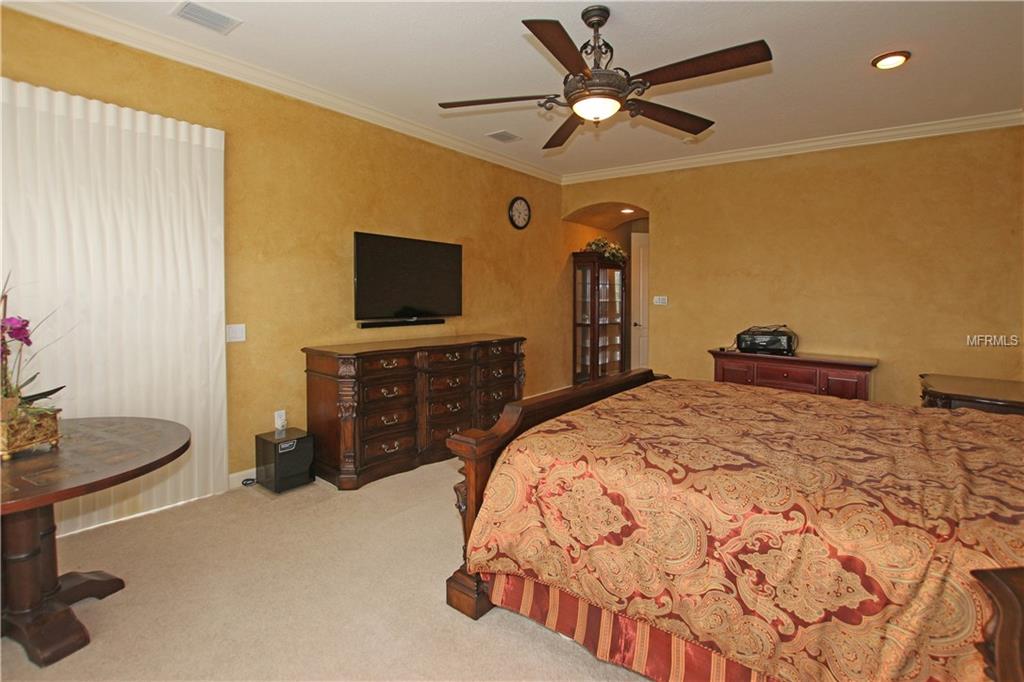 234 CHELSEA AVENUE, DAVENPORT, Florida 33837, 4 Bedrooms Bedrooms, 11 Rooms Rooms,4 BathroomsBathrooms,Residential,For sale,CHELSEA,O5538100