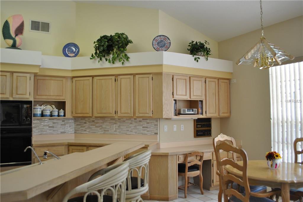 8020 WINPINE COURT, ORLANDO, Florida 32819, 4 Bedrooms Bedrooms, 10 Rooms Rooms,4 BathroomsBathrooms,Residential,For sale,WINPINE,O5552211