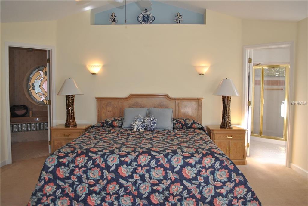 8020 WINPINE COURT, ORLANDO, Florida 32819, 4 Bedrooms Bedrooms, 10 Rooms Rooms,4 BathroomsBathrooms,Residential,For sale,WINPINE,O5552211