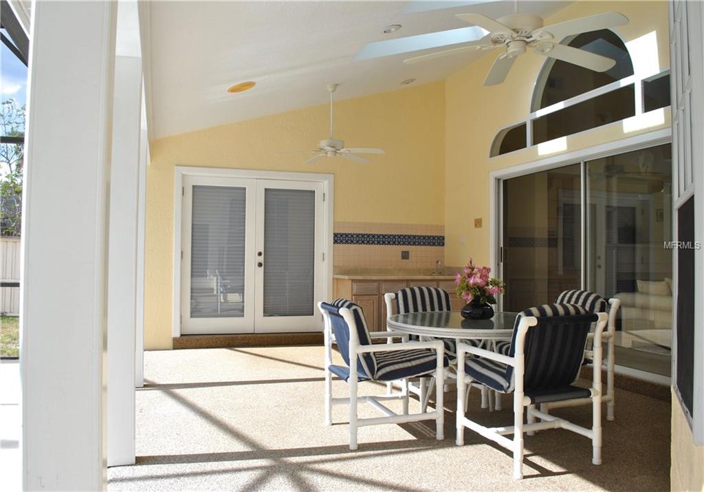 8020 WINPINE COURT, ORLANDO, Florida 32819, 4 Bedrooms Bedrooms, 10 Rooms Rooms,4 BathroomsBathrooms,Residential,For sale,WINPINE,O5552211