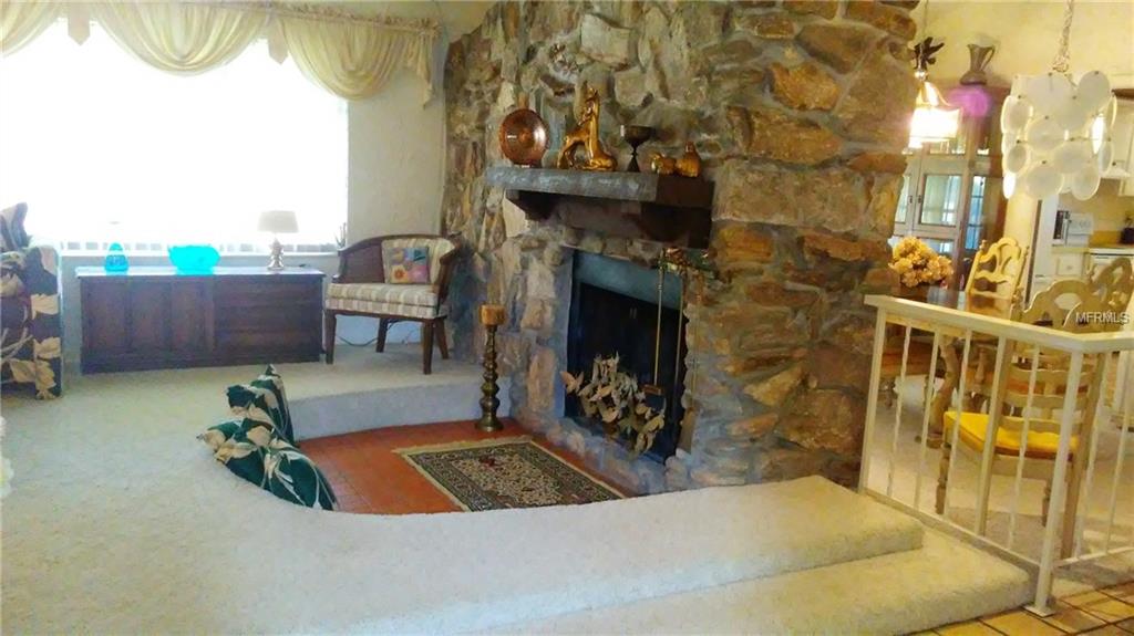 2101 SUNSET POINT ROAD, CLEARWATER, Florida 33765, 3 Bedrooms Bedrooms, 10 Rooms Rooms,2 BathroomsBathrooms,Residential,For sale,SUNSET POINT,U7842653