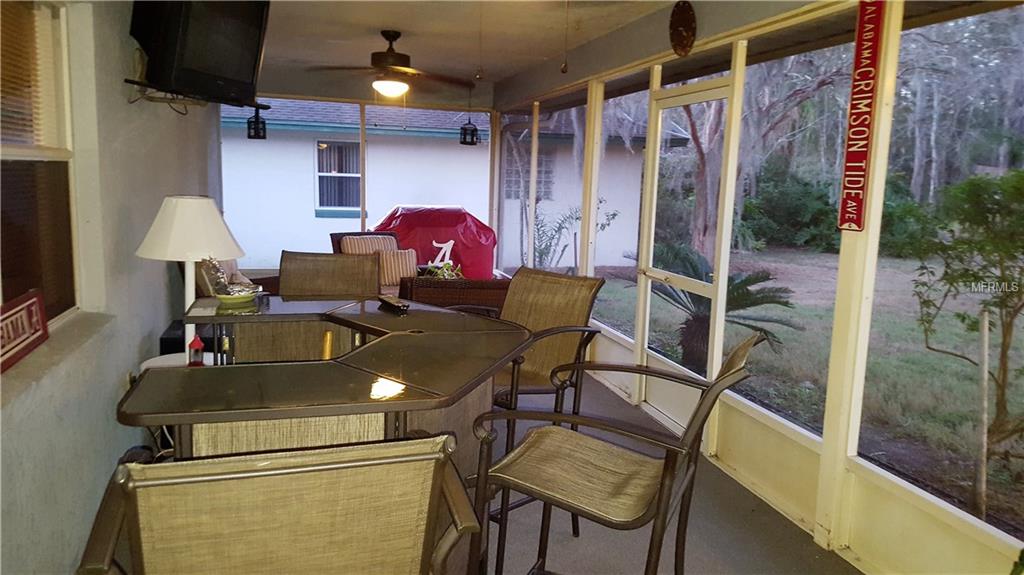 241 MARCUM TRACE DRIVE, LAKELAND, Florida 33809, 3 Bedrooms Bedrooms, 6 Rooms Rooms,2 BathroomsBathrooms,Residential,For sale,MARCUM TRACE,L4724870