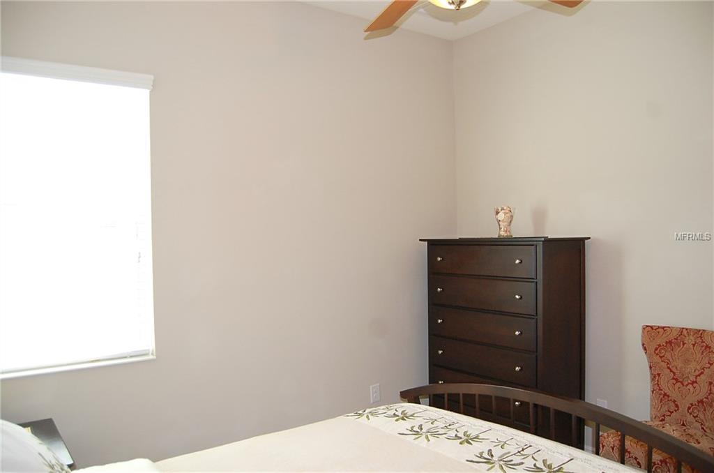 517 MANNS HARBOR DRIVE, APOLLO BEACH, Florida 33572, 3 Bedrooms Bedrooms, 9 Rooms Rooms,2 BathroomsBathrooms,Residential,For sale,MANNS HARBOR,T2923063