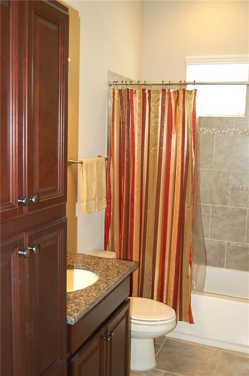 517 MANNS HARBOR DRIVE, APOLLO BEACH, Florida 33572, 3 Bedrooms Bedrooms, 9 Rooms Rooms,2 BathroomsBathrooms,Residential,For sale,MANNS HARBOR,T2923063