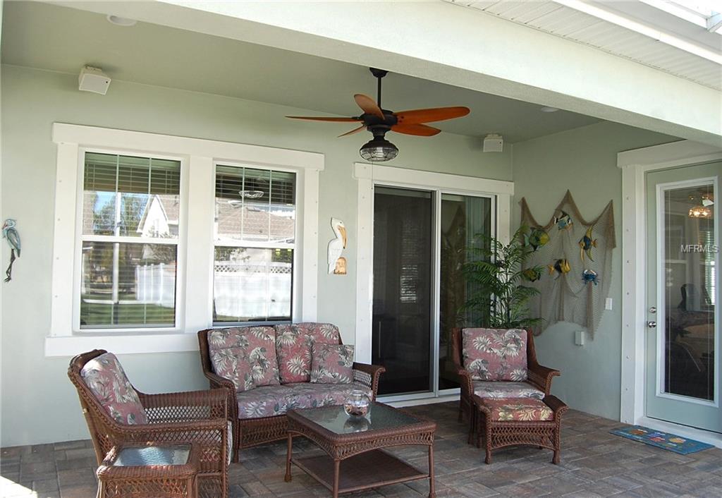 517 MANNS HARBOR DRIVE, APOLLO BEACH, Florida 33572, 3 Bedrooms Bedrooms, 9 Rooms Rooms,2 BathroomsBathrooms,Residential,For sale,MANNS HARBOR,T2923063