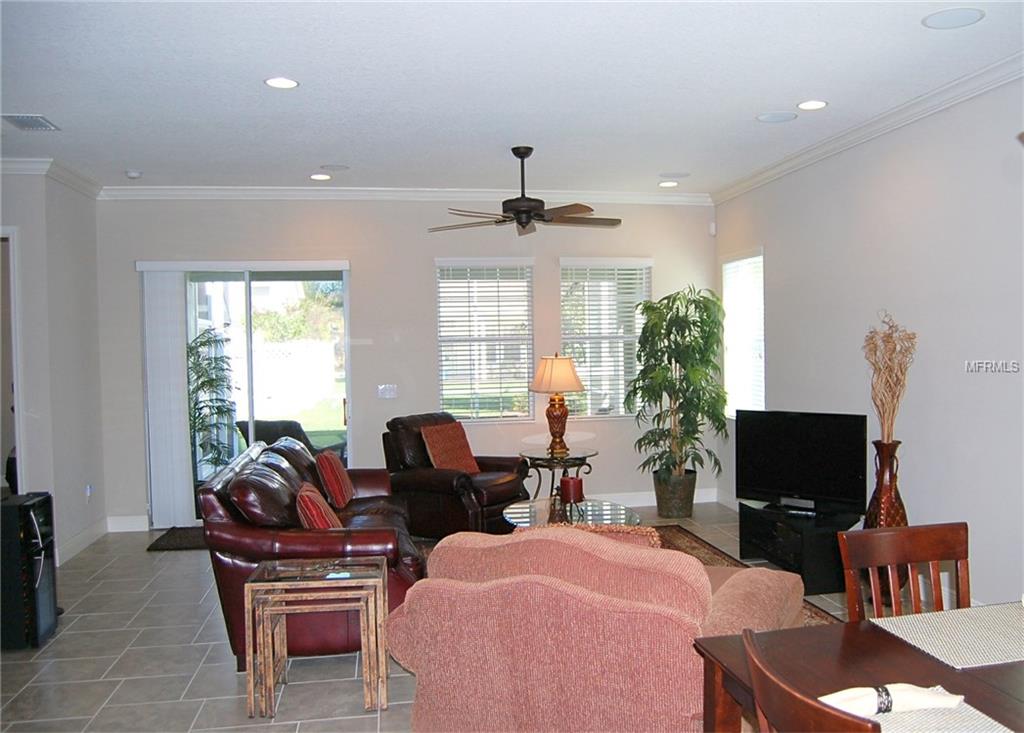 517 MANNS HARBOR DRIVE, APOLLO BEACH, Florida 33572, 3 Bedrooms Bedrooms, 9 Rooms Rooms,2 BathroomsBathrooms,Residential,For sale,MANNS HARBOR,T2923063