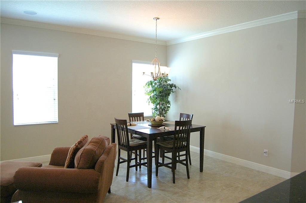 517 MANNS HARBOR DRIVE, APOLLO BEACH, Florida 33572, 3 Bedrooms Bedrooms, 9 Rooms Rooms,2 BathroomsBathrooms,Residential,For sale,MANNS HARBOR,T2923063