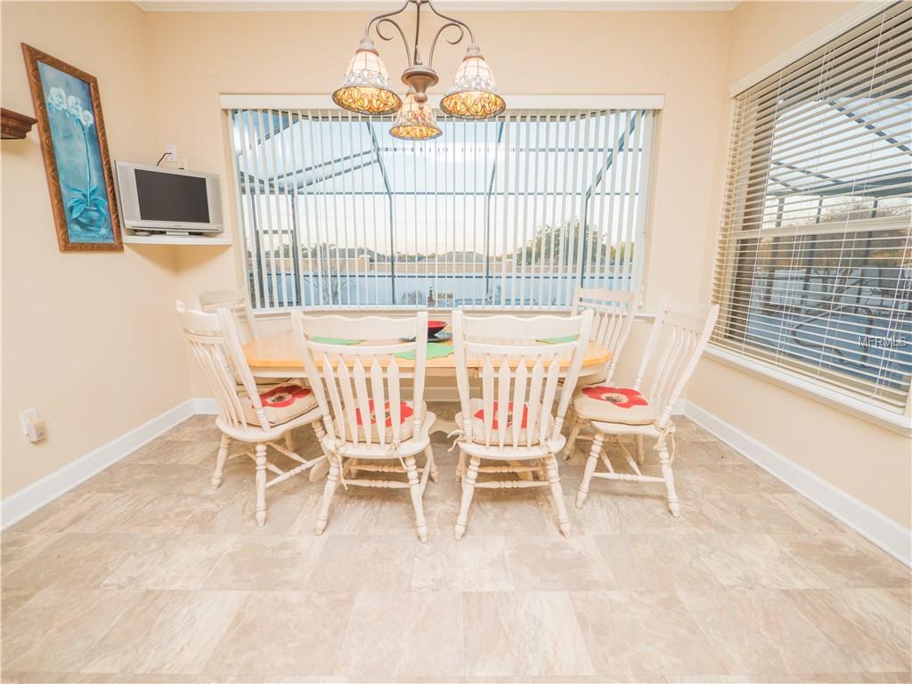 5423 VINTAGE VIEW PASS, LAKELAND, Florida 33812, 3 Bedrooms Bedrooms, 5 Rooms Rooms,3 BathroomsBathrooms,Residential,For sale,VINTAGE VIEW,L4725166