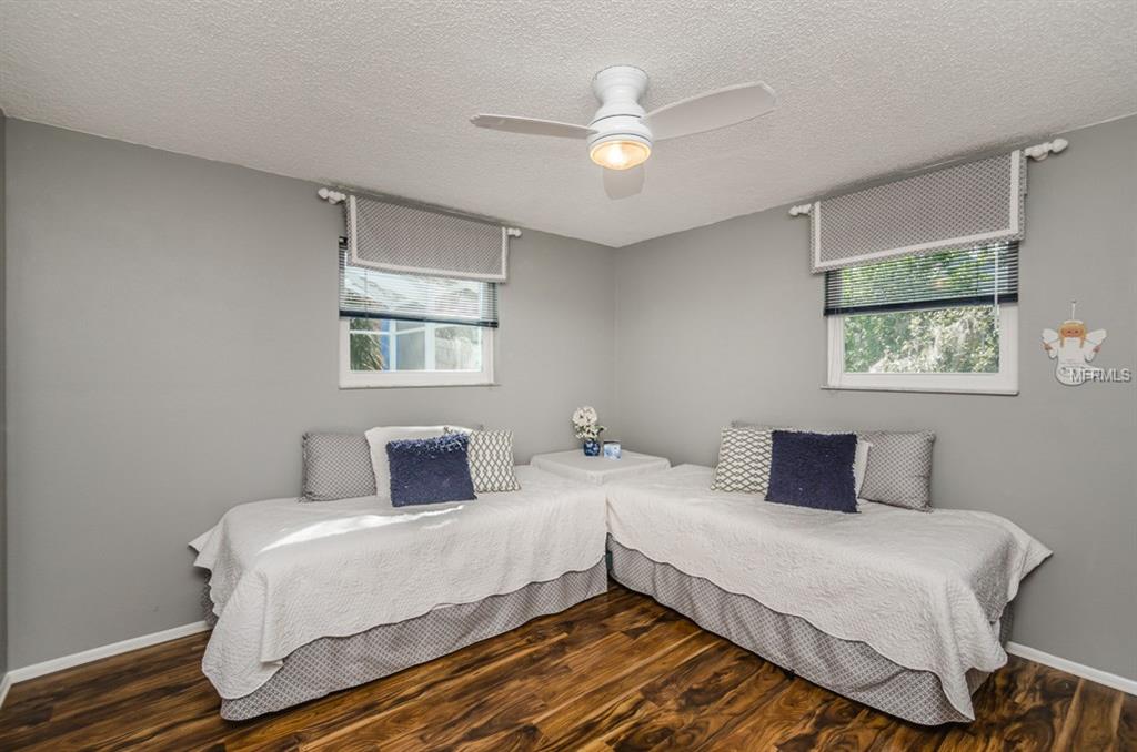 1610 KEYSTONE ROAD, TARPON SPRINGS, Florida 34688, 5 Bedrooms Bedrooms, 3 Rooms Rooms,3 BathroomsBathrooms,Residential,For sale,KEYSTONE,U7845797