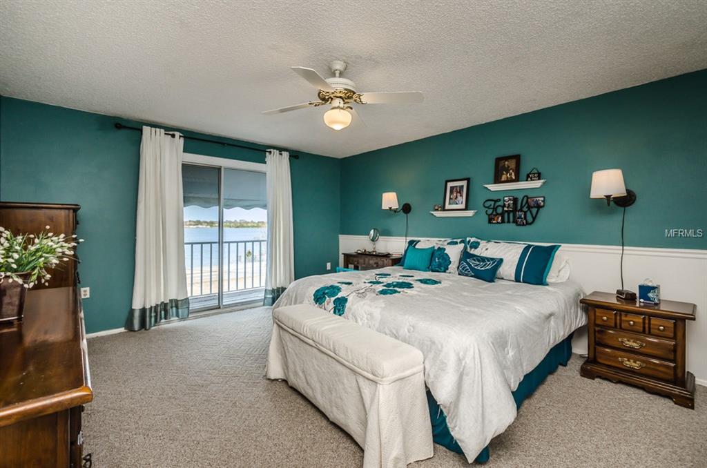 1610 KEYSTONE ROAD, TARPON SPRINGS, Florida 34688, 5 Bedrooms Bedrooms, 3 Rooms Rooms,3 BathroomsBathrooms,Residential,For sale,KEYSTONE,U7845797