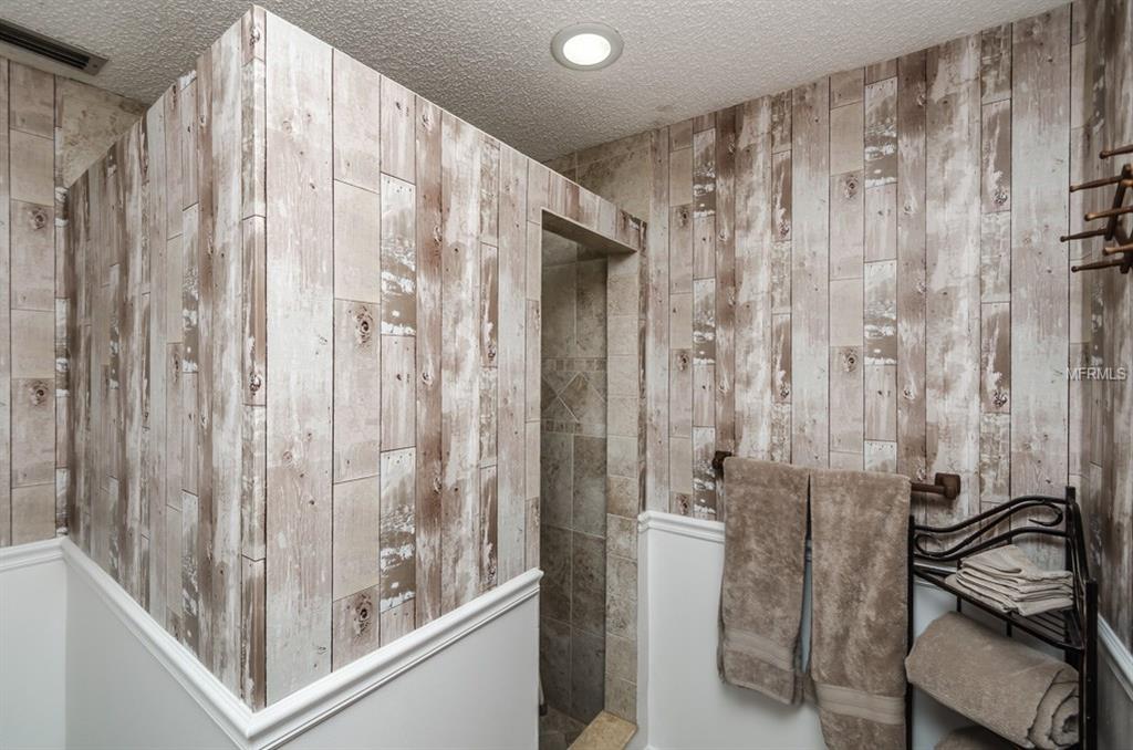 1610 KEYSTONE ROAD, TARPON SPRINGS, Florida 34688, 5 Bedrooms Bedrooms, 3 Rooms Rooms,3 BathroomsBathrooms,Residential,For sale,KEYSTONE,U7845797