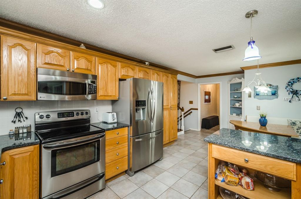 1610 KEYSTONE ROAD, TARPON SPRINGS, Florida 34688, 5 Bedrooms Bedrooms, 3 Rooms Rooms,3 BathroomsBathrooms,Residential,For sale,KEYSTONE,U7845797