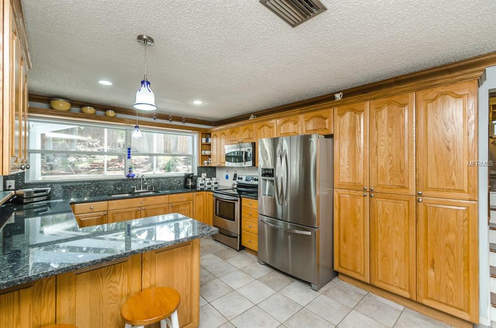 1610 KEYSTONE ROAD, TARPON SPRINGS, Florida 34688, 5 Bedrooms Bedrooms, 3 Rooms Rooms,3 BathroomsBathrooms,Residential,For sale,KEYSTONE,U7845797