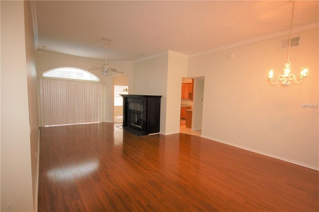 3144 FLORAL WAY E, APOPKA, Florida 32703, 4 Bedrooms Bedrooms, 9 Rooms Rooms,2 BathroomsBathrooms,Residential,For sale,FLORAL WAY E,O5559611