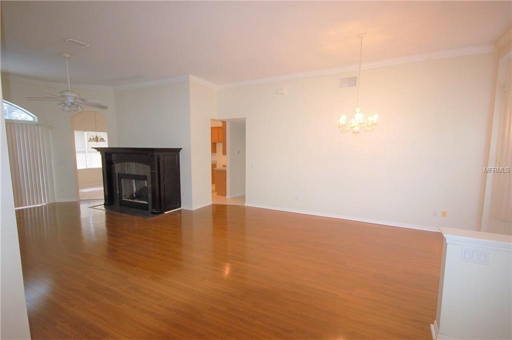 3144 FLORAL WAY E, APOPKA, Florida 32703, 4 Bedrooms Bedrooms, 9 Rooms Rooms,2 BathroomsBathrooms,Residential,For sale,FLORAL WAY E,O5559611