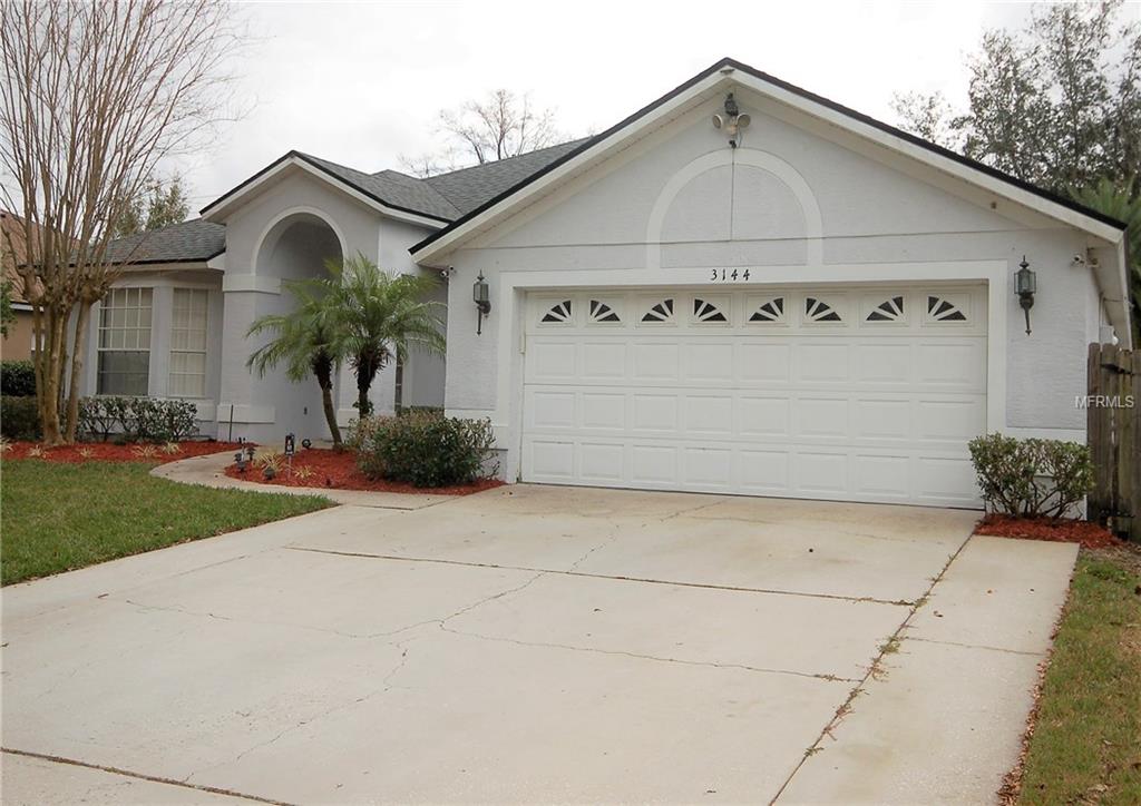 3144 FLORAL WAY E, APOPKA, Florida 32703, 4 Bedrooms Bedrooms, 9 Rooms Rooms,2 BathroomsBathrooms,Residential,For sale,FLORAL WAY E,O5559611