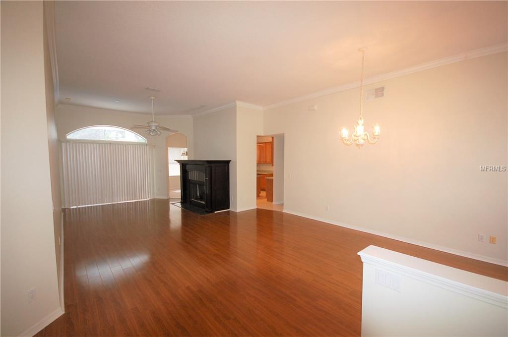 3144 FLORAL WAY E, APOPKA, Florida 32703, 4 Bedrooms Bedrooms, 9 Rooms Rooms,2 BathroomsBathrooms,Residential,For sale,FLORAL WAY E,O5559611