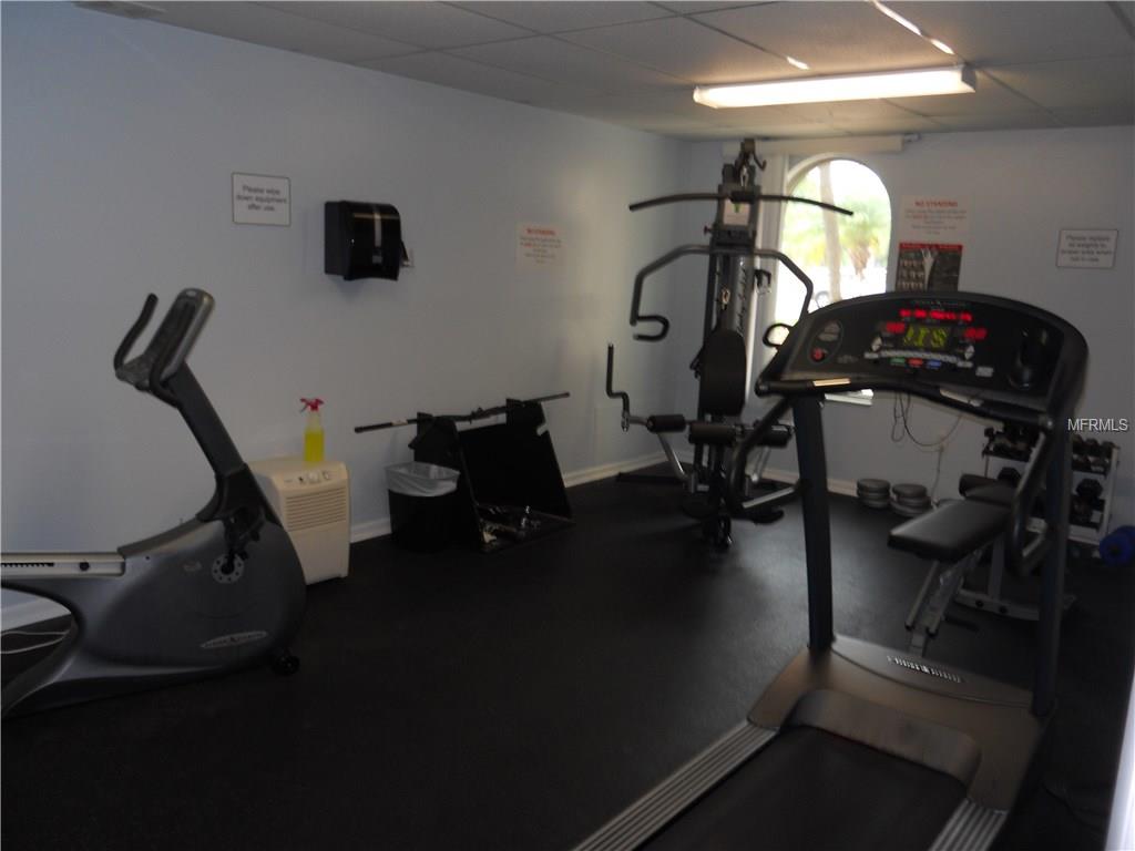 19029 US HIGHWAY 19 N, CLEARWATER, Florida 33764, 2 Bedrooms Bedrooms, 4 Rooms Rooms,2 BathroomsBathrooms,Residential,For sale,US HIGHWAY 19,U7846504