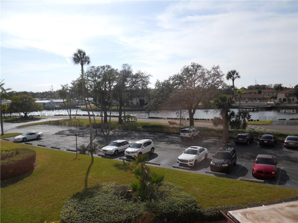 19029 US HIGHWAY 19 N, CLEARWATER, Florida 33764, 2 Bedrooms Bedrooms, 4 Rooms Rooms,2 BathroomsBathrooms,Residential,For sale,US HIGHWAY 19,U7846504