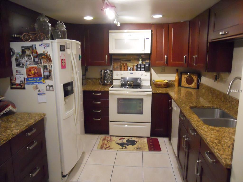 19029 US HIGHWAY 19 N, CLEARWATER, Florida 33764, 2 Bedrooms Bedrooms, 4 Rooms Rooms,2 BathroomsBathrooms,Residential,For sale,US HIGHWAY 19,U7846504