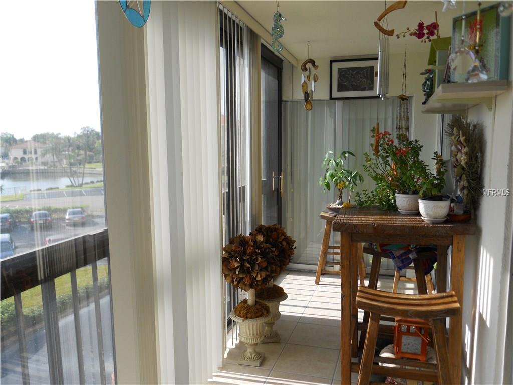 19029 US HIGHWAY 19 N, CLEARWATER, Florida 33764, 2 Bedrooms Bedrooms, 4 Rooms Rooms,2 BathroomsBathrooms,Residential,For sale,US HIGHWAY 19,U7846504