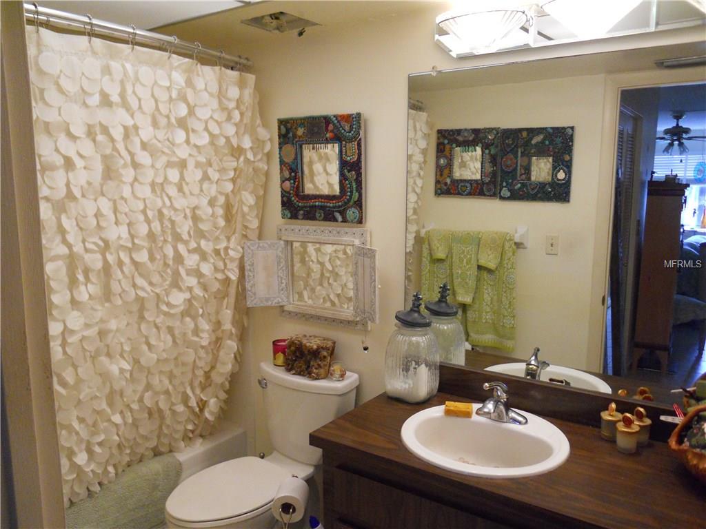 19029 US HIGHWAY 19 N, CLEARWATER, Florida 33764, 2 Bedrooms Bedrooms, 4 Rooms Rooms,2 BathroomsBathrooms,Residential,For sale,US HIGHWAY 19,U7846504