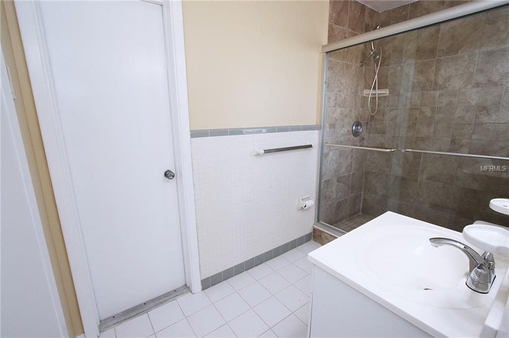 1460 JASMINE WAY, CLEARWATER, Florida 33756, 3 Bedrooms Bedrooms, 8 Rooms Rooms,2 BathroomsBathrooms,Residential,For sale,JASMINE,U7846755