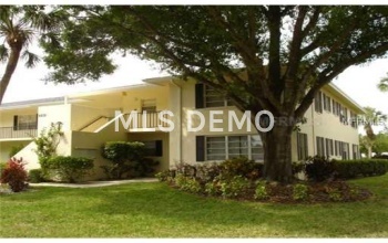 6939 W COUNTRY CLUB DRIVE N, SARASOTA, Florida 34243, 3 Bedrooms Bedrooms, 9 Rooms Rooms,2 BathroomsBathrooms,Residential,For sale,COUNTRY CLUB,A4209652