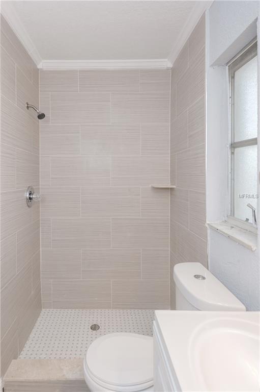 1923 N HIGHLAND AVENUE, CLEARWATER, Florida 33755, 4 Bedrooms Bedrooms, 4 Rooms Rooms,3 BathroomsBathrooms,Residential,For sale,HIGHLAND,C7249114