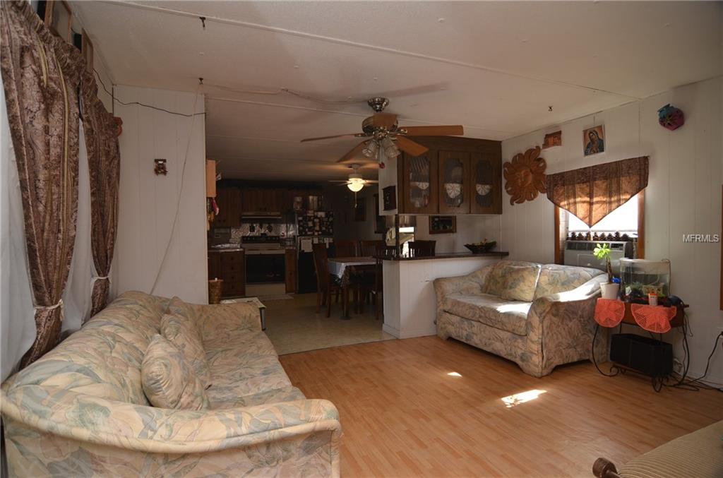 LEESBURG, Florida 34788, 3 Bedrooms Bedrooms, 6 Rooms Rooms,2 BathroomsBathrooms,Residential,For sale,O5476689