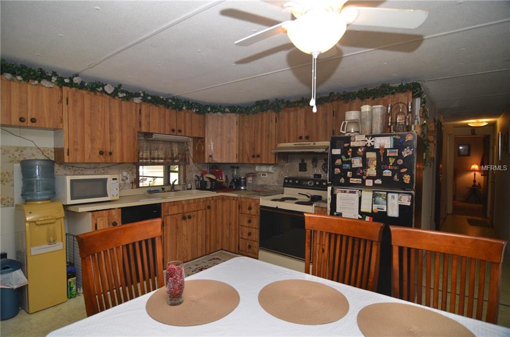 LEESBURG, Florida 34788, 3 Bedrooms Bedrooms, 6 Rooms Rooms,2 BathroomsBathrooms,Residential,For sale,O5476689