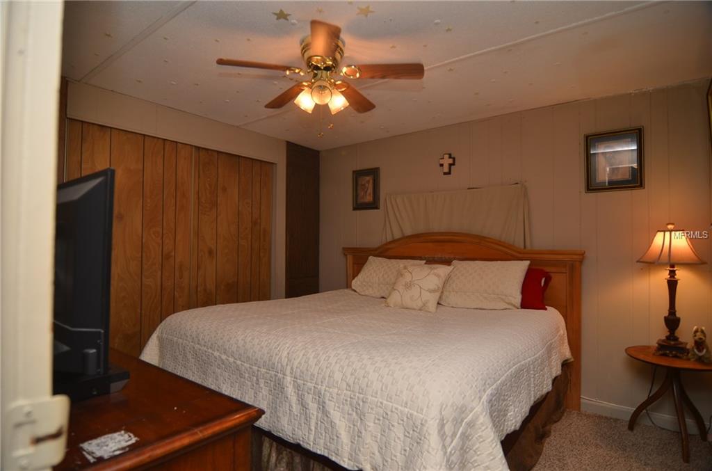 LEESBURG, Florida 34788, 3 Bedrooms Bedrooms, 6 Rooms Rooms,2 BathroomsBathrooms,Residential,For sale,O5476689