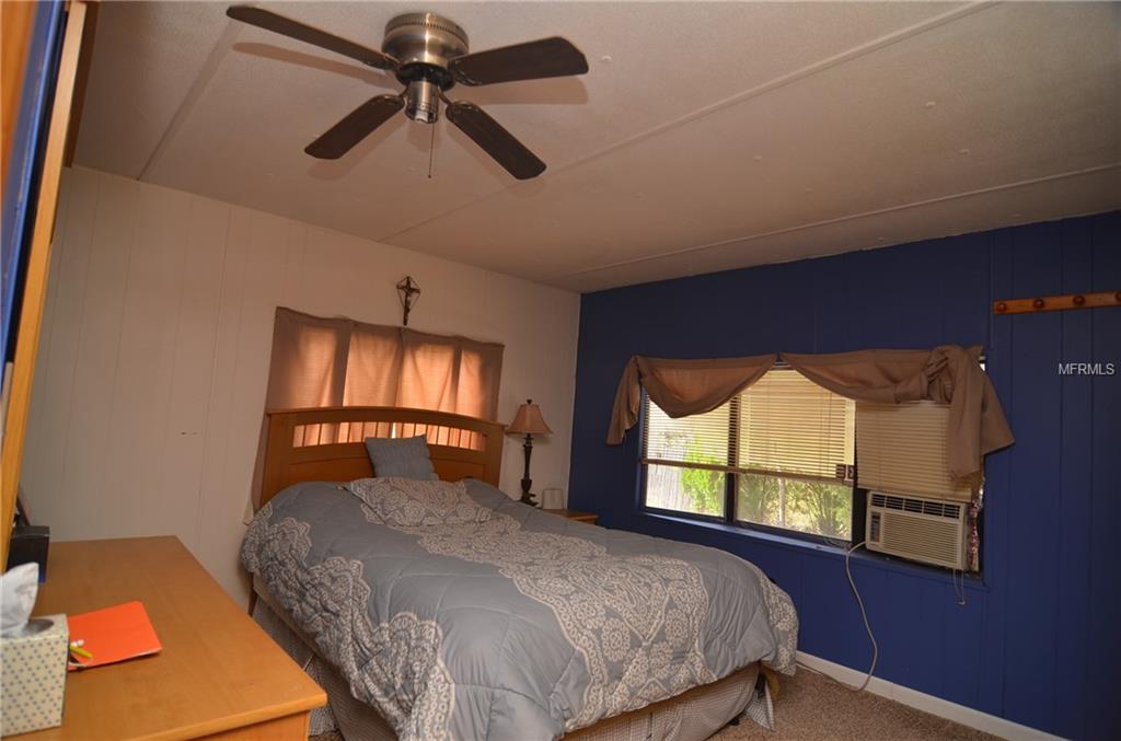 LEESBURG, Florida 34788, 3 Bedrooms Bedrooms, 6 Rooms Rooms,2 BathroomsBathrooms,Residential,For sale,O5476689