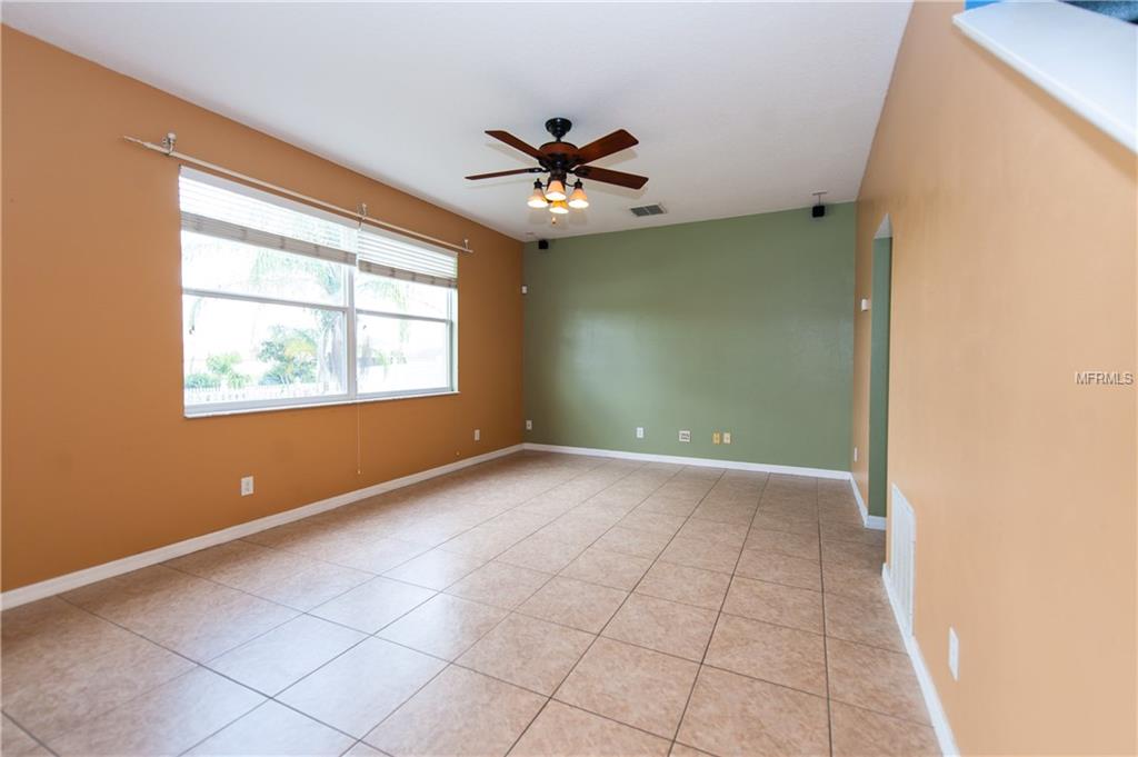 2703 EAGLE CANYON DRIVE S, KISSIMMEE, Florida 34746, 3 Bedrooms Bedrooms, 5 Rooms Rooms,2 BathroomsBathrooms,Rental,For Rent,EAGLE CANYON,S4856008