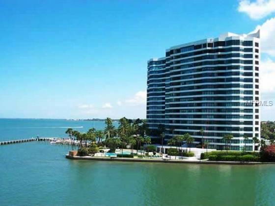 888 BLVD OF THE ARTS, SARASOTA, Florida 34236, 2 Bedrooms Bedrooms, 5 Rooms Rooms,2 BathroomsBathrooms,Residential,For sale,BLVD OF THE ARTS,A4189211