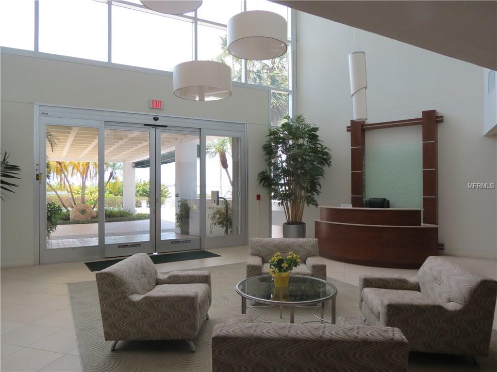 888 BLVD OF THE ARTS, SARASOTA, Florida 34236, 2 Bedrooms Bedrooms, 5 Rooms Rooms,2 BathroomsBathrooms,Residential,For sale,BLVD OF THE ARTS,A4189211