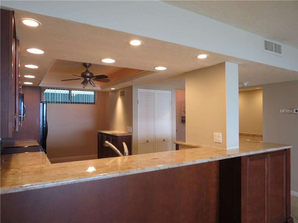 888 BLVD OF THE ARTS, SARASOTA, Florida 34236, 2 Bedrooms Bedrooms, 5 Rooms Rooms,2 BathroomsBathrooms,Residential,For sale,BLVD OF THE ARTS,A4189211