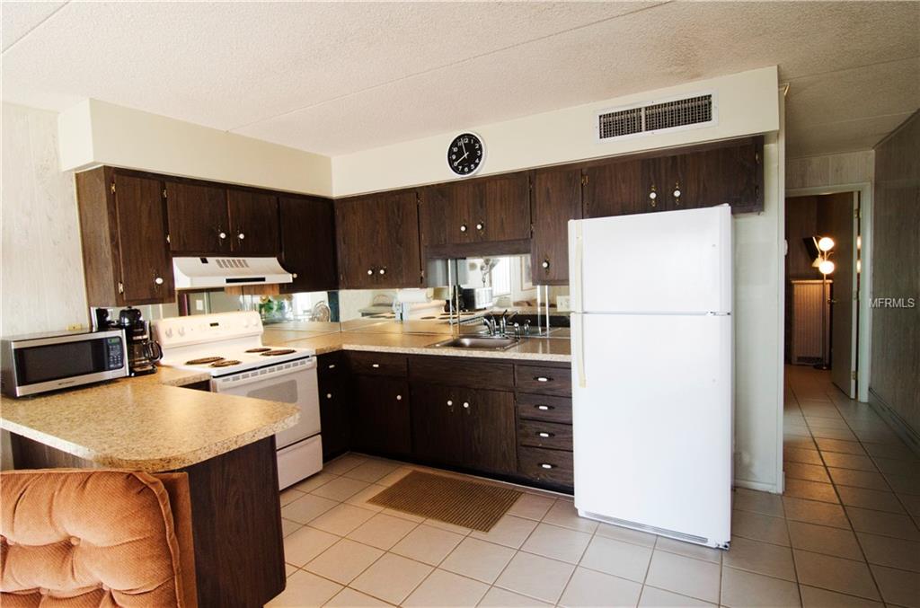 1770 GULF BOULEVARD, ENGLEWOOD, Florida 34223, 1 Bedroom Bedrooms, 4 Rooms Rooms,1 BathroomBathrooms,Residential,For sale,GULF,D5920322