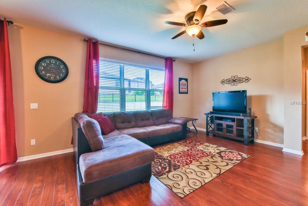 21321 SORRAIA COVE, MOUNT DORA, Florida 32757, 4 Bedrooms Bedrooms, 6 Rooms Rooms,2 BathroomsBathrooms,Residential,For sale,SORRAIA,G4849171