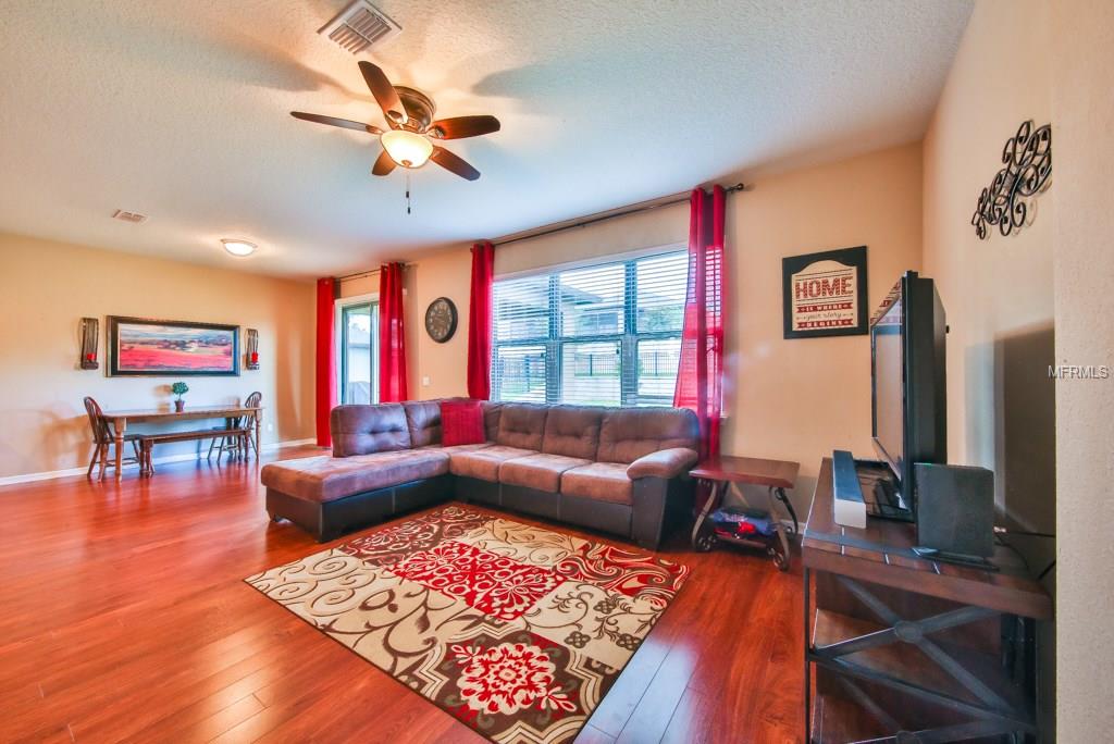 21321 SORRAIA COVE, MOUNT DORA, Florida 32757, 4 Bedrooms Bedrooms, 6 Rooms Rooms,2 BathroomsBathrooms,Residential,For sale,SORRAIA,G4849171