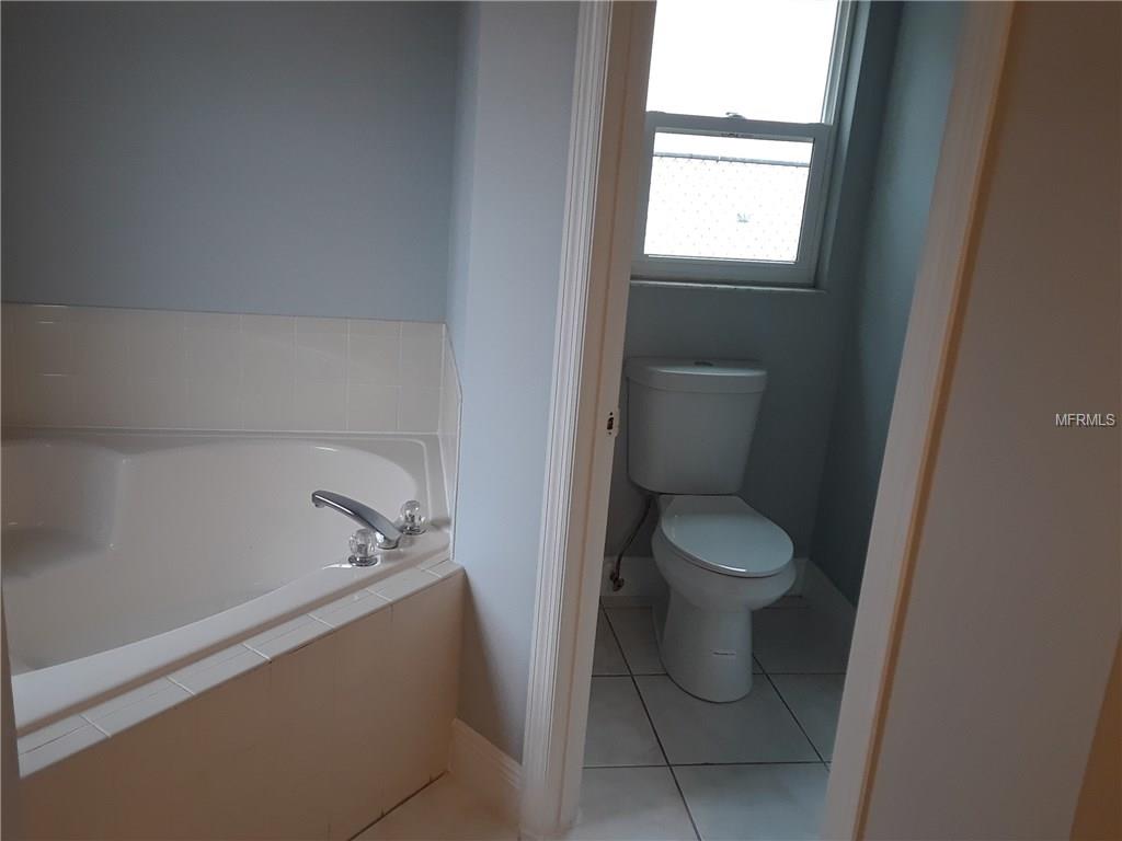 525 MARICOPA DRIVE, KISSIMMEE, Florida 34758, 5 Bedrooms Bedrooms, 8 Rooms Rooms,3 BathroomsBathrooms,Residential,For sale,MARICOPA,S4854908