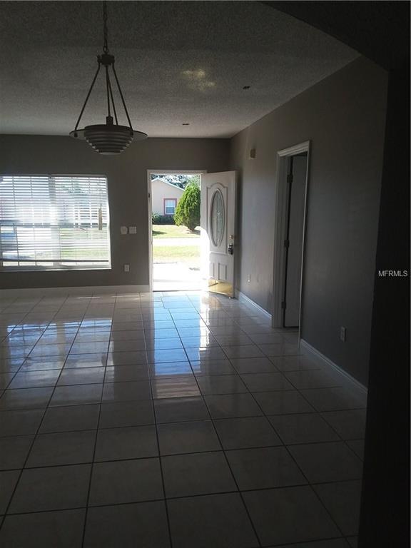 525 MARICOPA DRIVE, KISSIMMEE, Florida 34758, 5 Bedrooms Bedrooms, 8 Rooms Rooms,3 BathroomsBathrooms,Residential,For sale,MARICOPA,S4854908