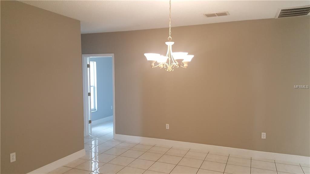 525 MARICOPA DRIVE, KISSIMMEE, Florida 34758, 5 Bedrooms Bedrooms, 8 Rooms Rooms,3 BathroomsBathrooms,Residential,For sale,MARICOPA,S4854908