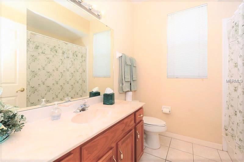 5312 CREEKSIDE TRAIL, SARASOTA, Florida 34243, 4 Bedrooms Bedrooms, 9 Rooms Rooms,3 BathroomsBathrooms,Residential,For sale,CREEKSIDE,A4206158