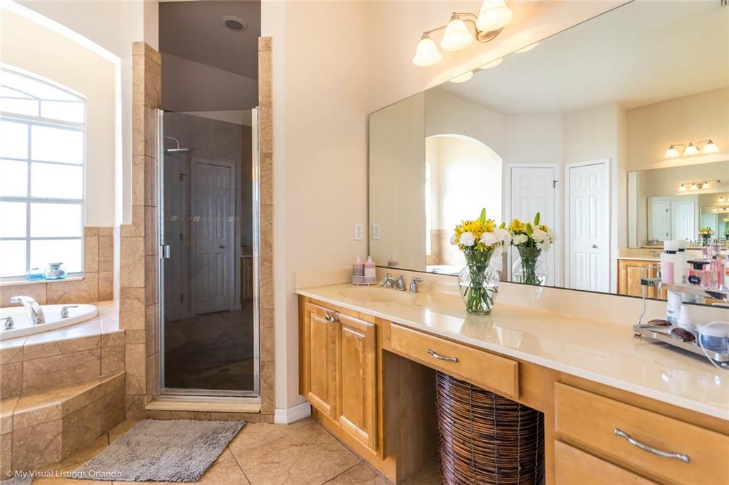 2640 ALABASTER AVENUE, ORLANDO, Florida 32833, 4 Bedrooms Bedrooms, 4 Rooms Rooms,3 BathroomsBathrooms,Residential,For sale,ALABASTER,O5557244