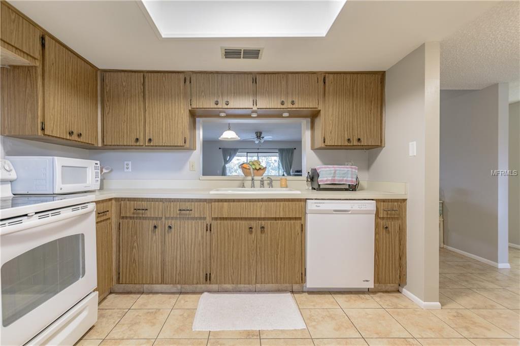 3600 MAGNOLIA RIDGE CIRCLE, PALM HARBOR, Florida 34684, 2 Bedrooms Bedrooms, 5 Rooms Rooms,2 BathroomsBathrooms,Residential,For sale,MAGNOLIA RIDGE,U7846167