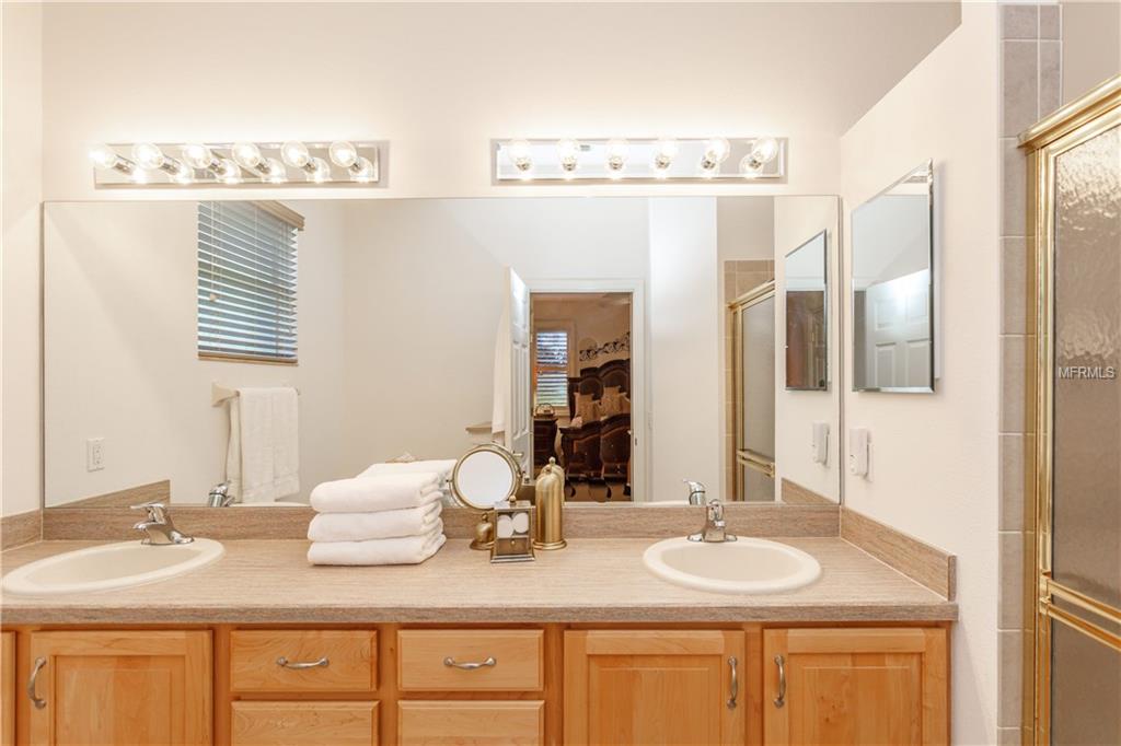 18432 FAIRWAY GREEN DRIVE, HUDSON, Florida 34667, 3 Bedrooms Bedrooms, 6 Rooms Rooms,2 BathroomsBathrooms,Residential,For sale,FAIRWAY GREEN,W7637553