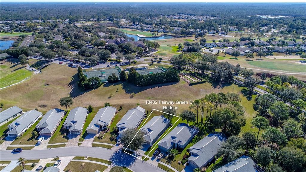 18432 FAIRWAY GREEN DRIVE, HUDSON, Florida 34667, 3 Bedrooms Bedrooms, 6 Rooms Rooms,2 BathroomsBathrooms,Residential,For sale,FAIRWAY GREEN,W7637553