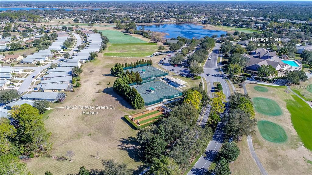 18432 FAIRWAY GREEN DRIVE, HUDSON, Florida 34667, 3 Bedrooms Bedrooms, 6 Rooms Rooms,2 BathroomsBathrooms,Residential,For sale,FAIRWAY GREEN,W7637553